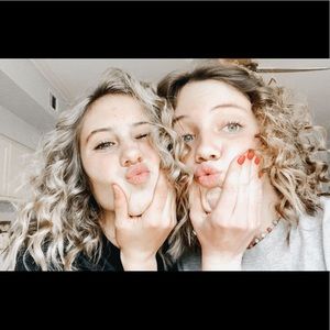 Meet your Posher, Madi